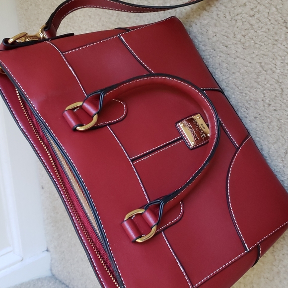 Dooney & Bourke - Picture 9 of 16